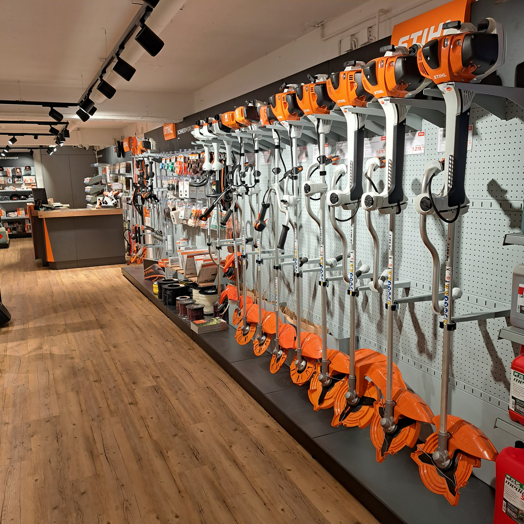 STIHL Fachhandel Forst-Laden